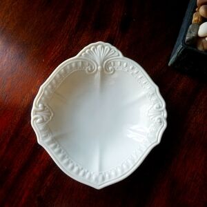 Vintage Lenox Chadwick Collection China Ivory Embossed Candy Dish